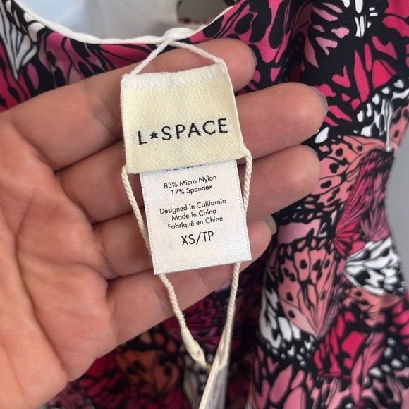 L*space Topanga One-piece swimsuit nwt size xs - Picture 9 of 9